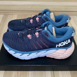 Hoka One One Gaviota 3 Size 9.5 (D)